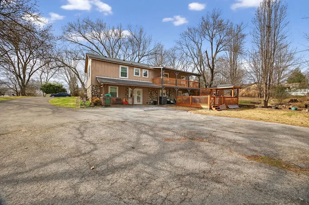 3213 Haney Drive Cookeville TN 38506