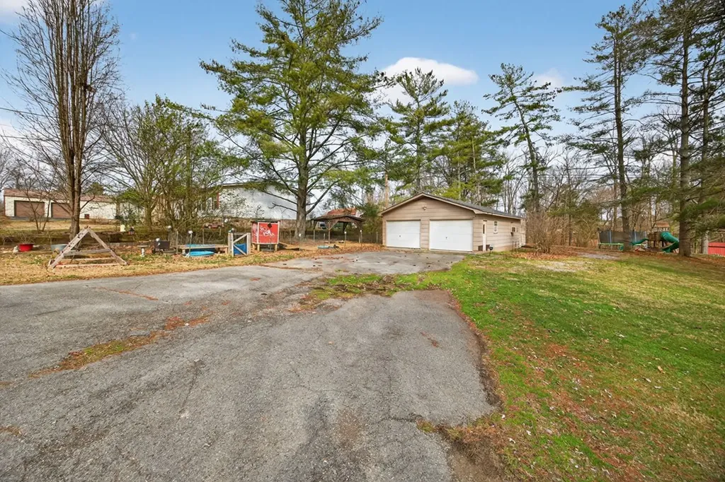 3213 Haney Drive Cookeville TN 38506