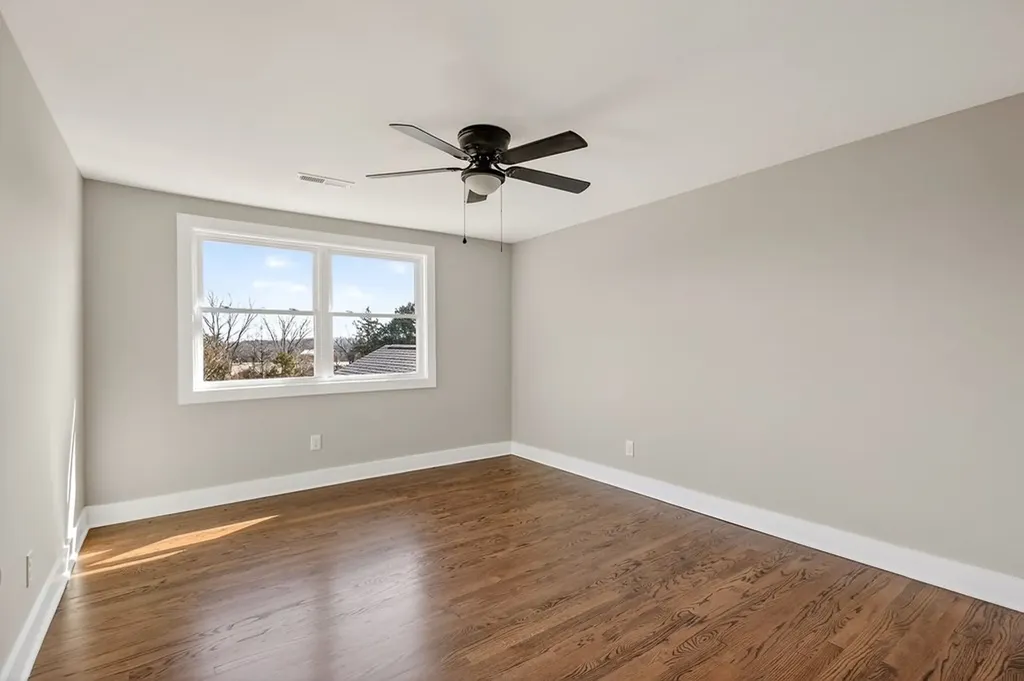 698 Mike Muncey Road Mcminnville TN 37110