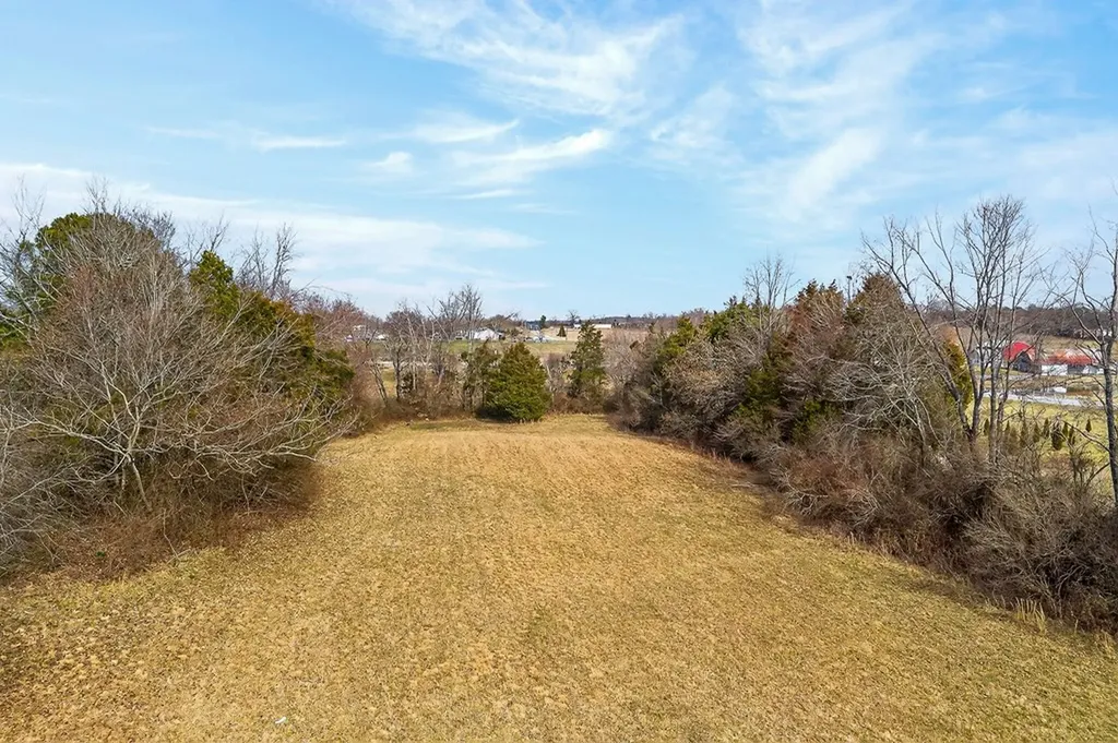 698 Mike Muncey Road Mcminnville TN 37110