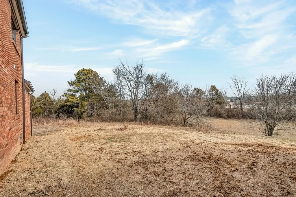 698 Mike Muncey Road Mcminnville TN 37110