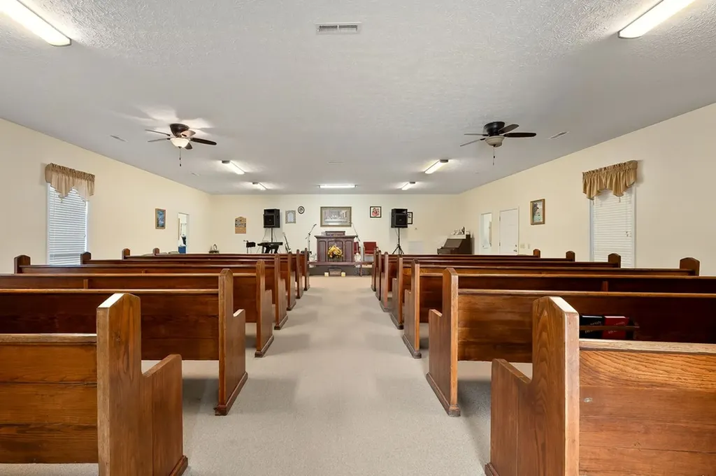 150 Tabernacle Road Smithville TN 37166