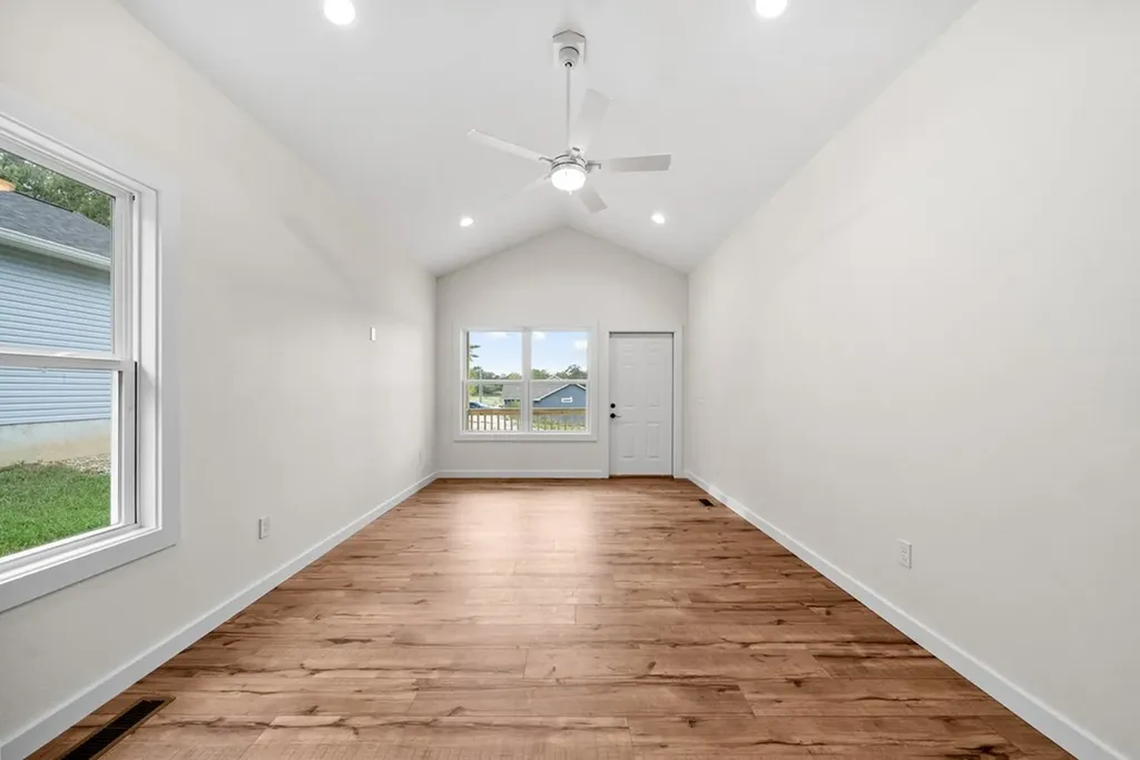 356 Dayton Avenue Crossville TN 38555