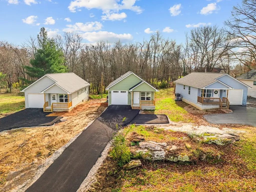 356 Dayton Avenue Crossville TN 38555