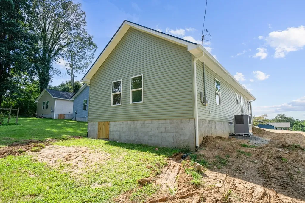 356 Dayton Avenue Crossville TN 38555