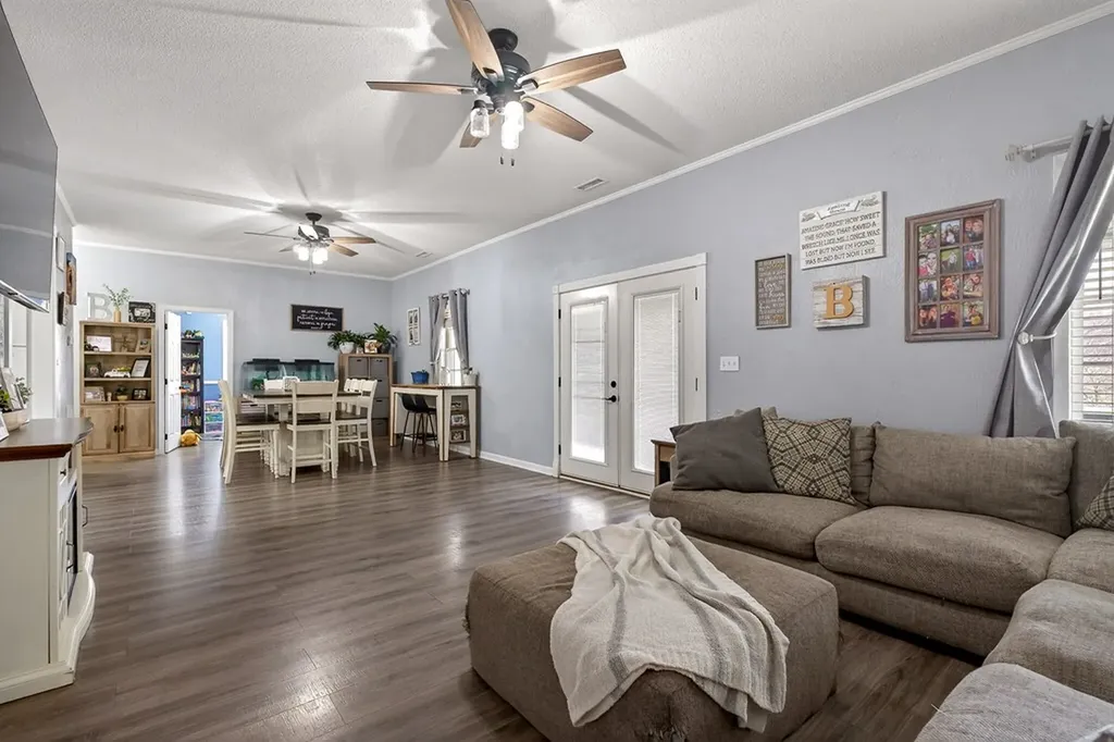 1375 Roberts Matthews Highway Sparta TN 38583