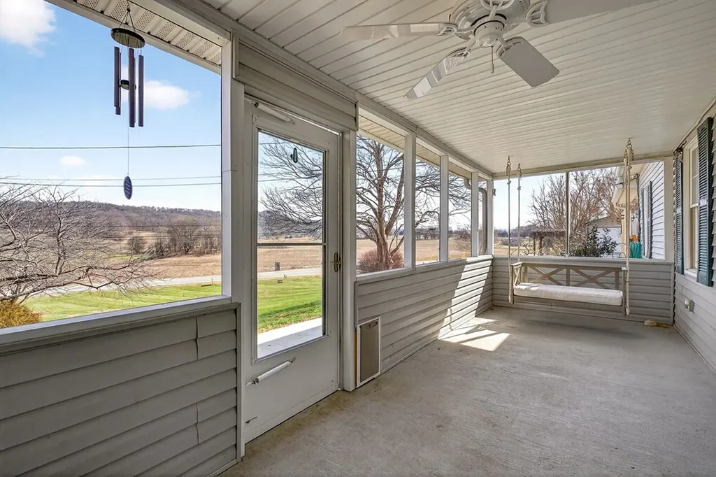 1375 Roberts Matthews Highway Sparta TN 38583