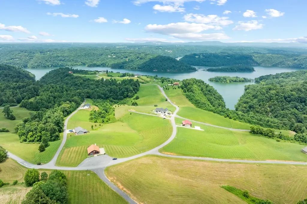 Lot 65 Holly Bend Drive Byrdstown TN 38549