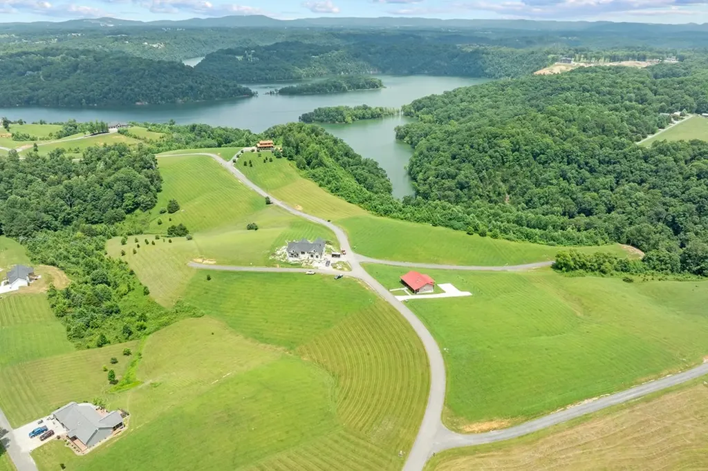 Lot 65 Holly Bend Drive Byrdstown TN 38549