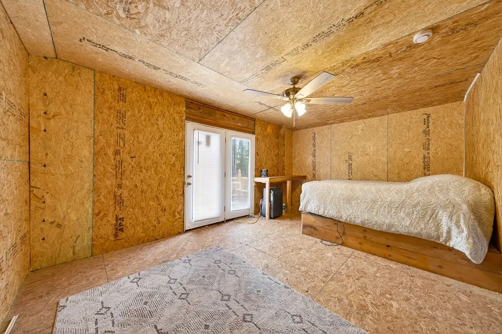 1015 Brown Creek Drive Crossville TN 38571