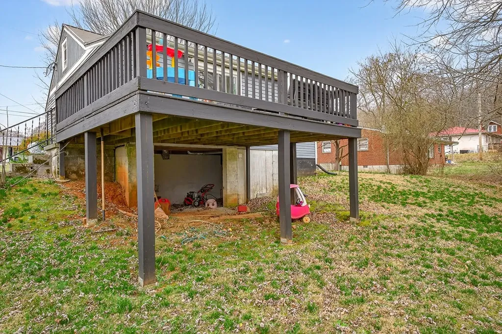 119 Woodland Street Livingston TN 38570