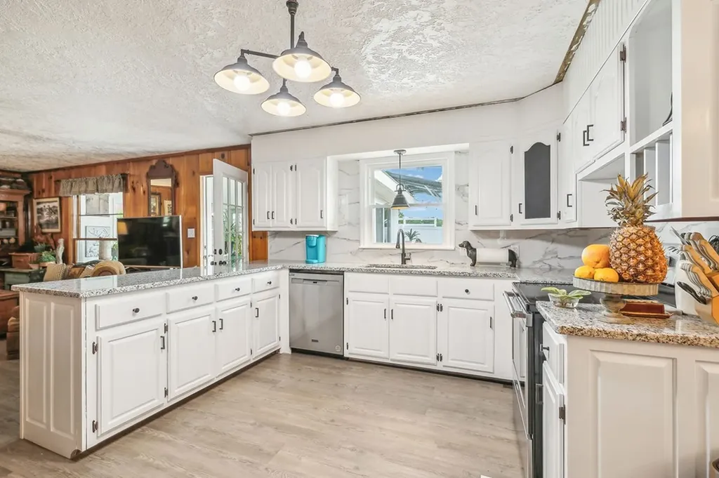 604 College Avenue E Carthage TN 37030