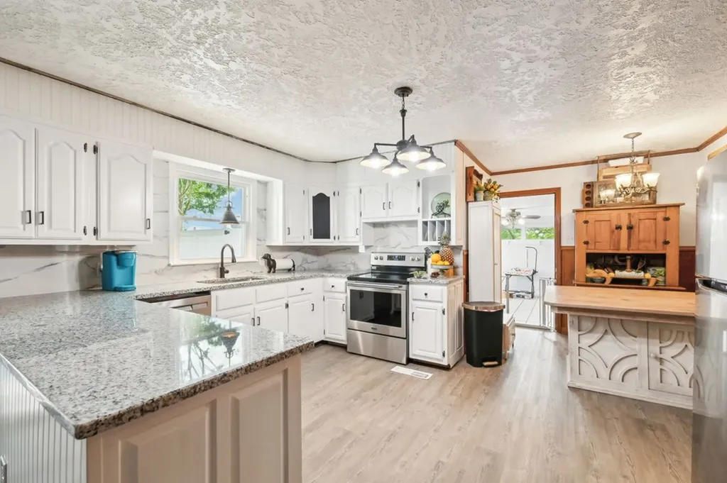 604 College Avenue E Carthage TN 37030