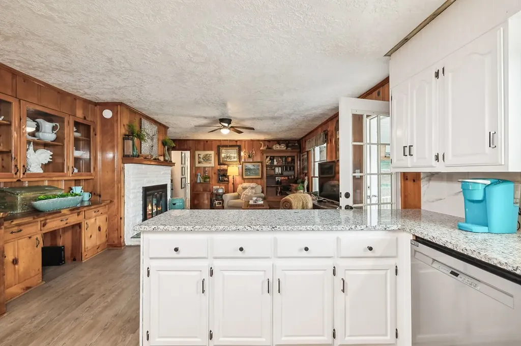 604 College Avenue E Carthage TN 37030