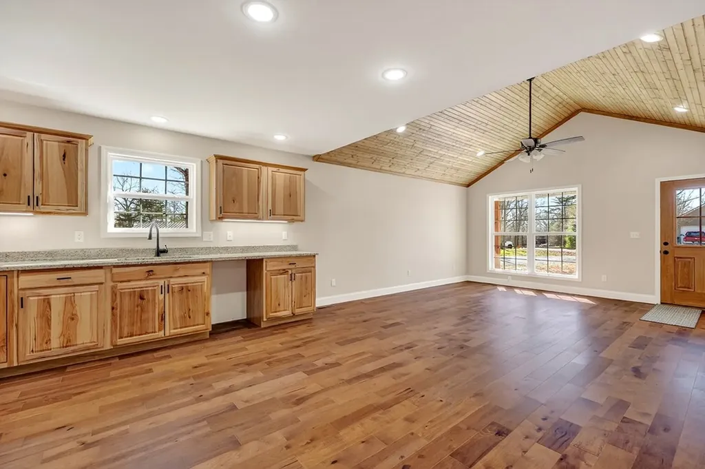 270 Rich Loop Sparta TN 38583