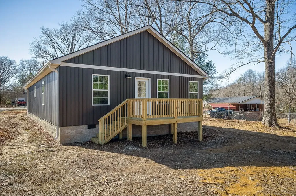 270 Rich Loop Sparta TN 38583