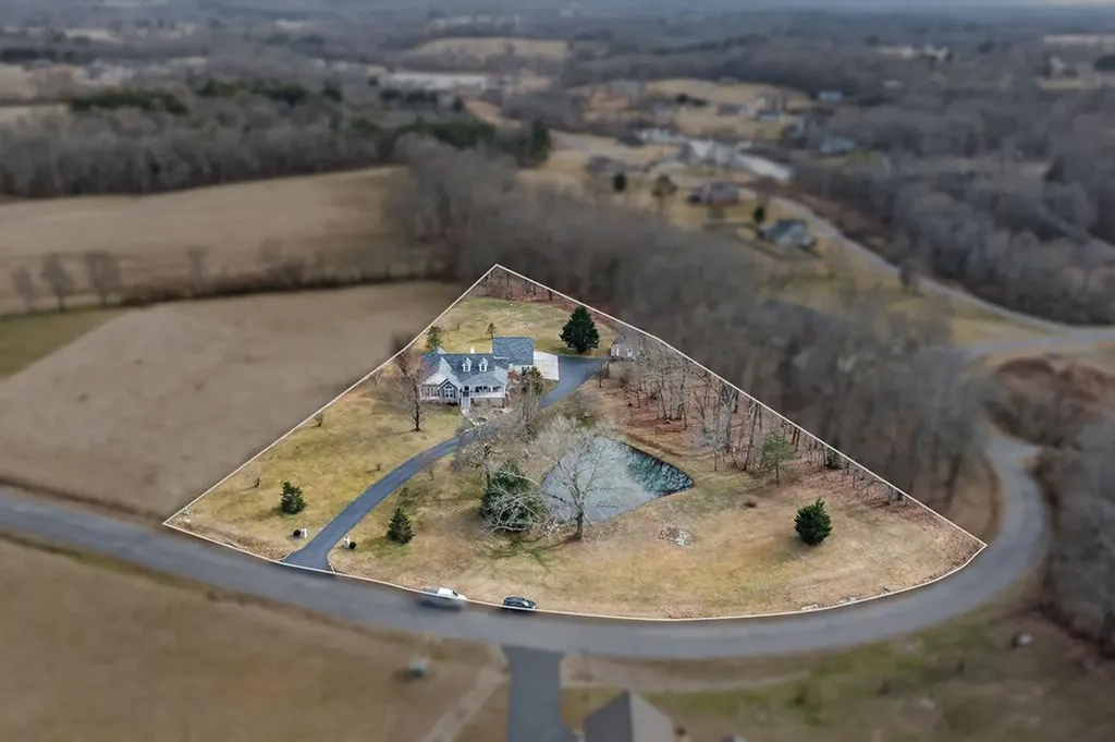 976 Ottoma Drive Crossville TN 38555