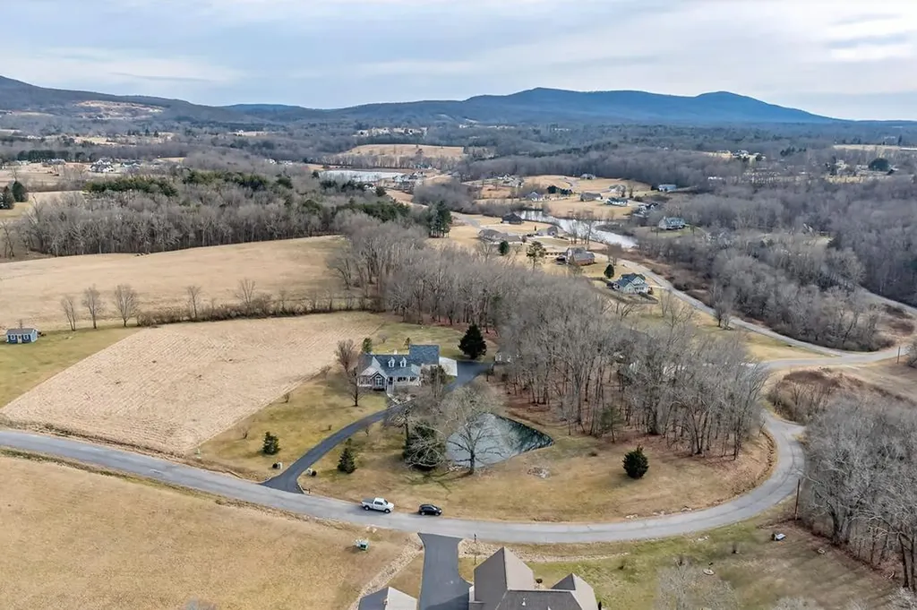 976 Ottoma Drive Crossville TN 38555