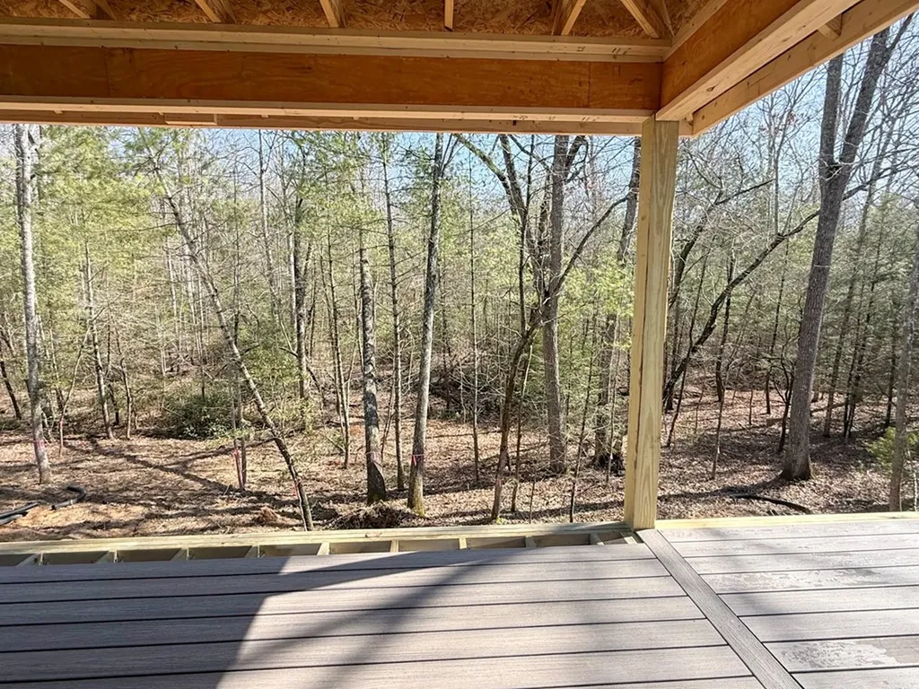 153 Natchez Circle Crossville TN 38558