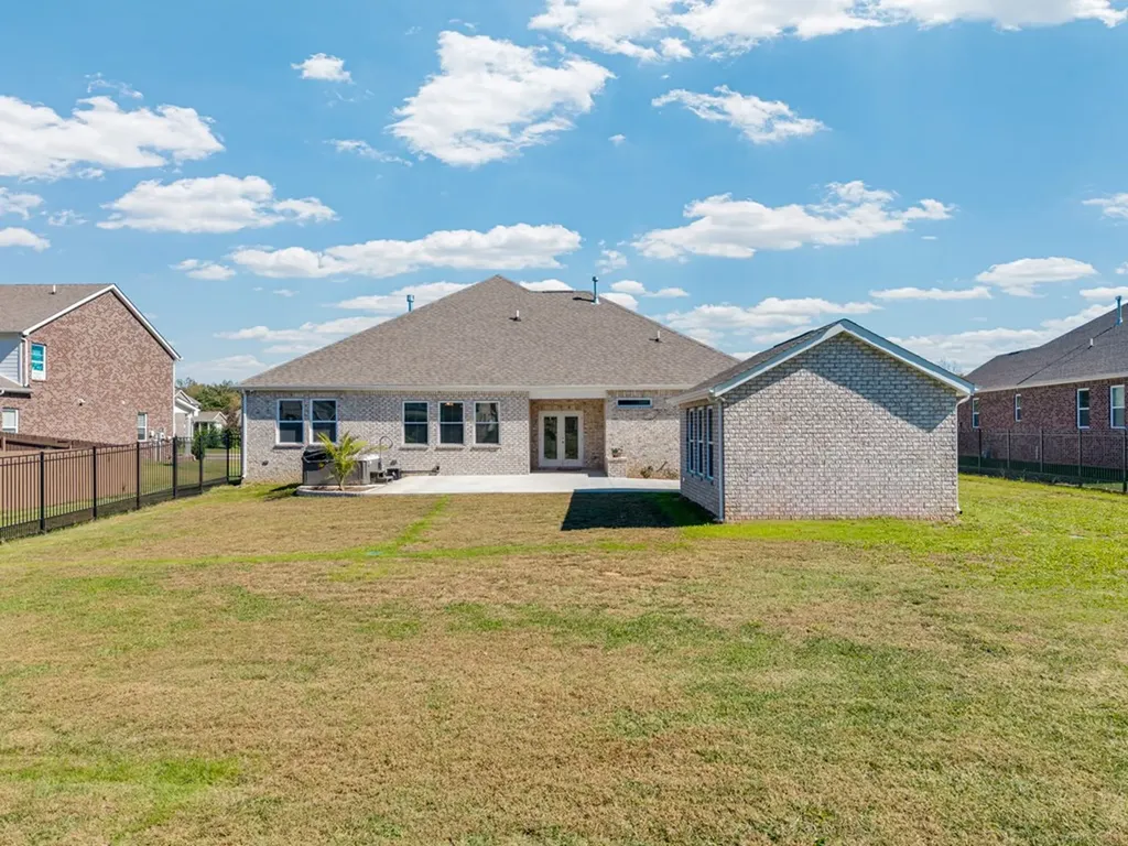 320 Greymoor Lane Cookeville TN 38501