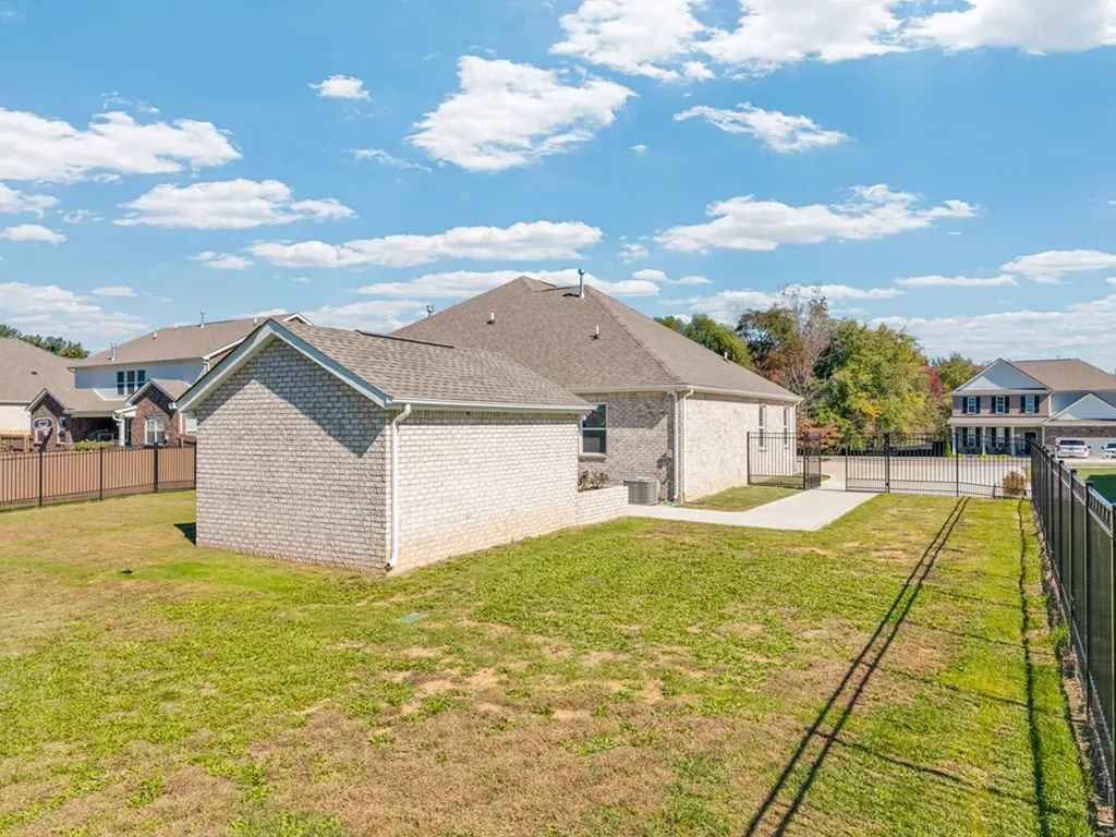 320 Greymoor Lane Cookeville TN 38501