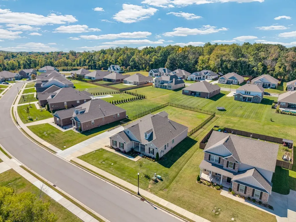 320 Greymoor Lane Cookeville TN 38501