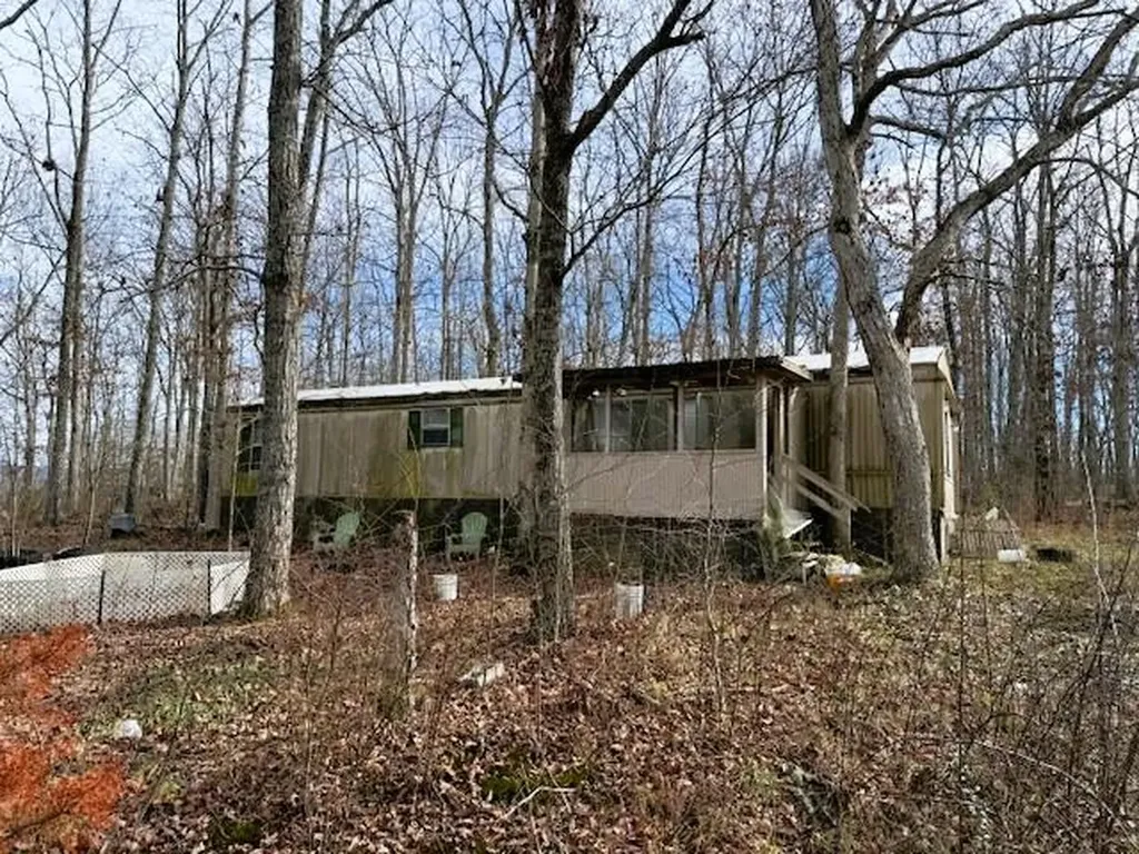 132 Killary Road Crossville TN 38572