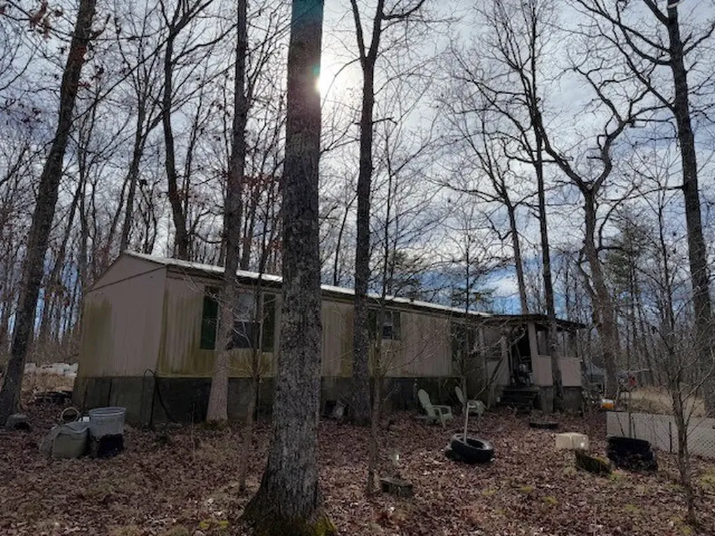 132 Killary Road Crossville TN 38572