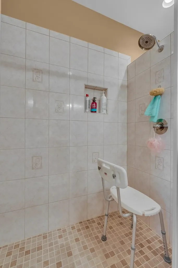 200 S South Lovelady Road Cookeville TN 38506