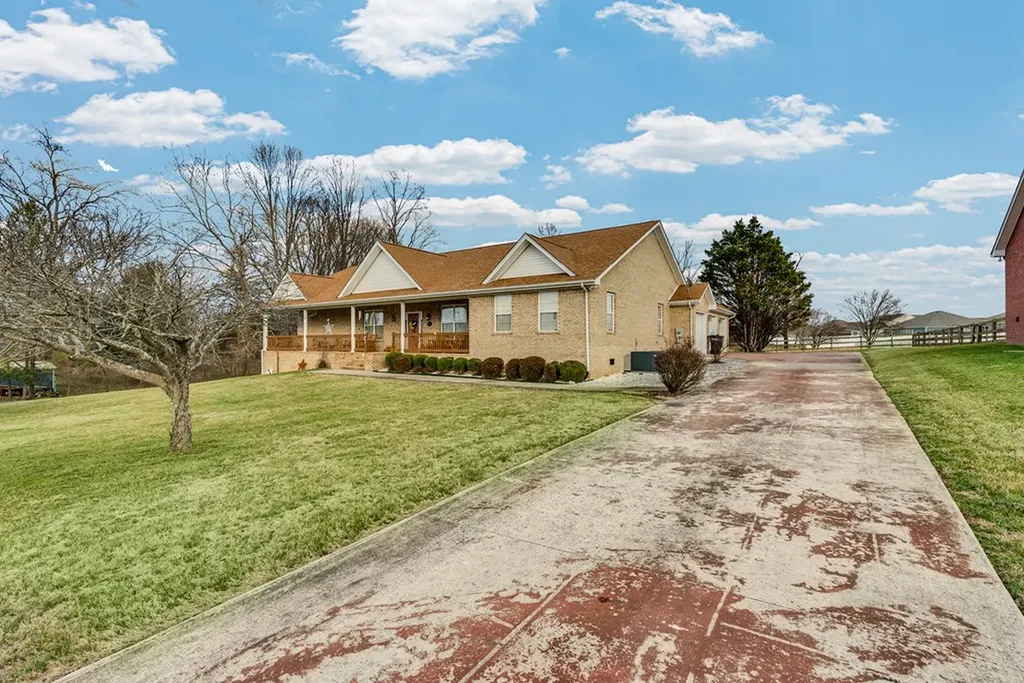 200 S South Lovelady Road Cookeville TN 38506