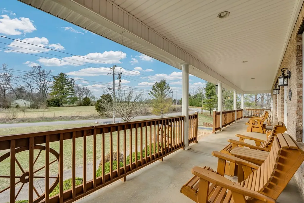 200 S South Lovelady Road Cookeville TN 38506