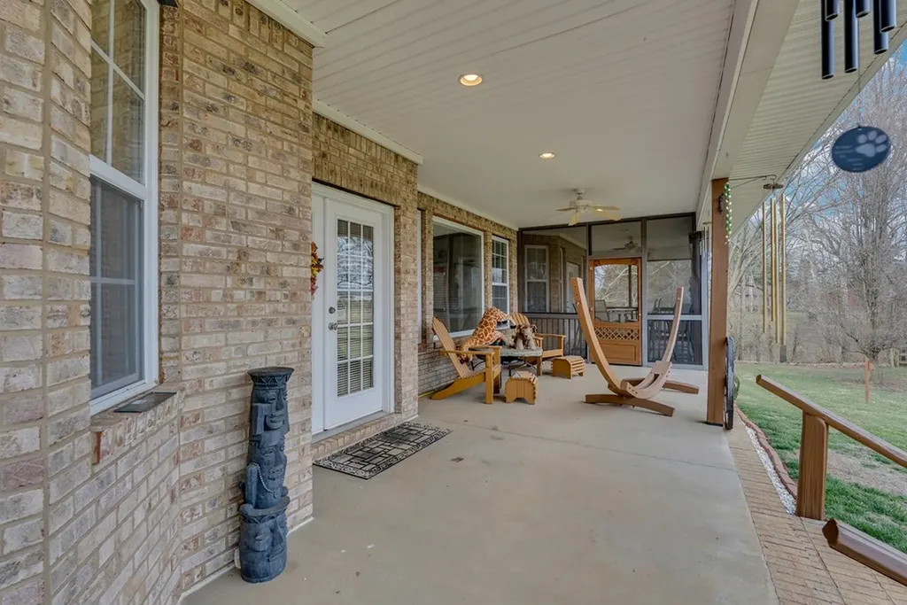 200 S South Lovelady Road Cookeville TN 38506