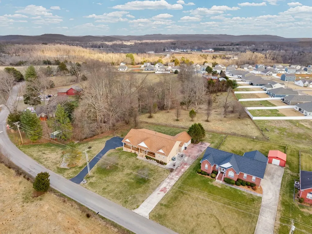 200 S South Lovelady Road Cookeville TN 38506