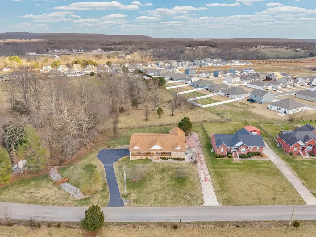 200 S South Lovelady Road Cookeville TN 38506