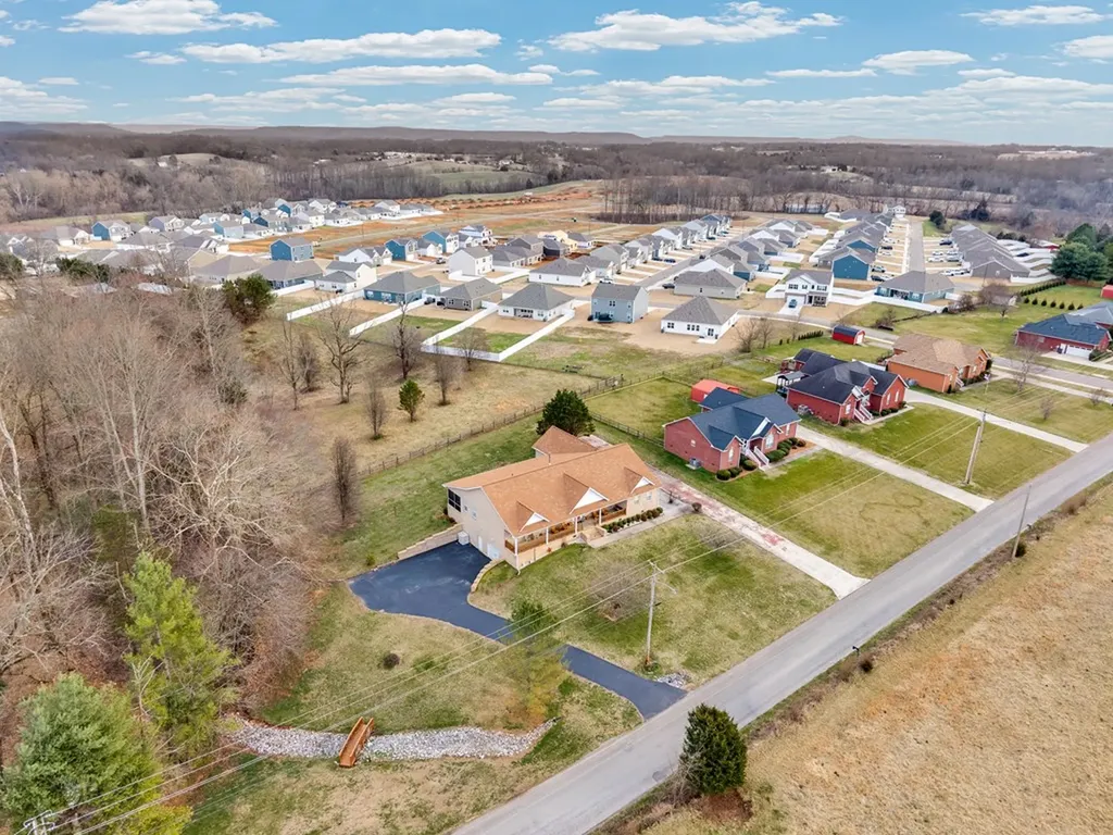 200 S South Lovelady Road Cookeville TN 38506