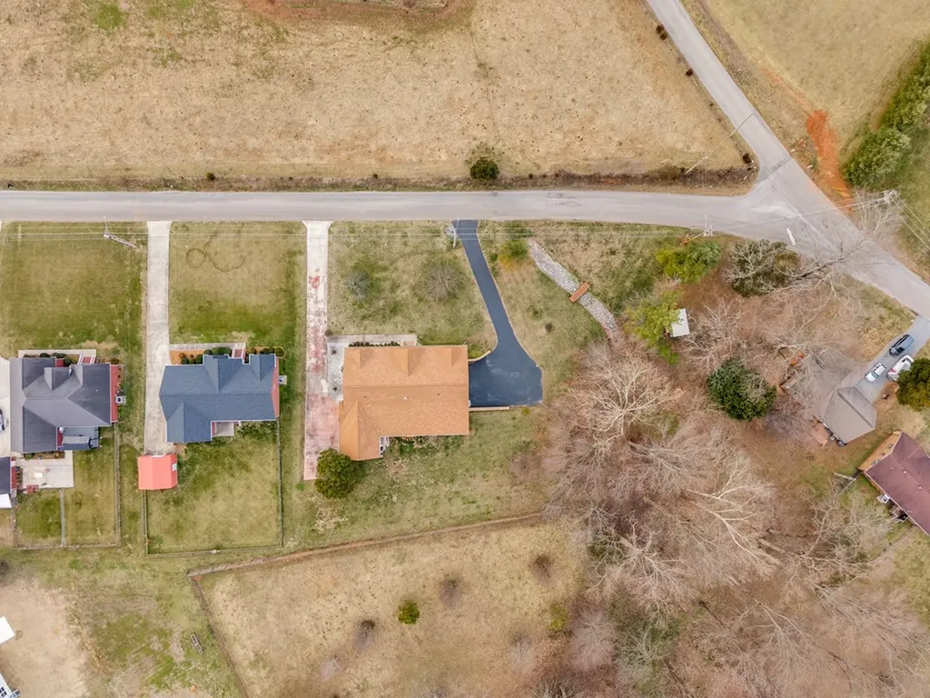 200 S South Lovelady Road Cookeville TN 38506