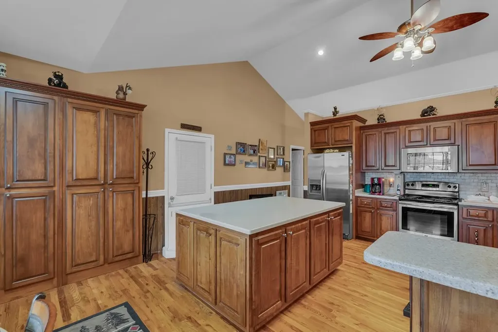 200 S South Lovelady Road Cookeville TN 38506