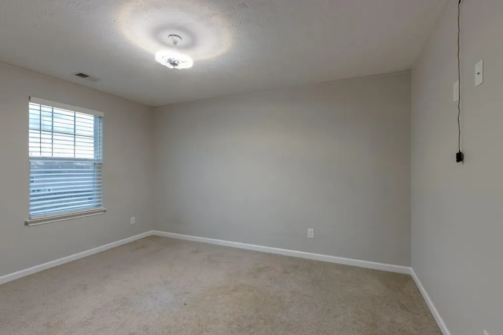 303 Amit Street La Vergne TN 37086