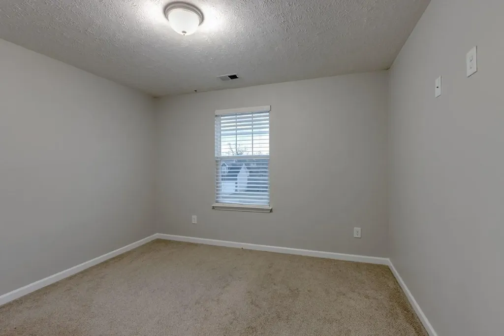 303 Amit Street La Vergne TN 37086