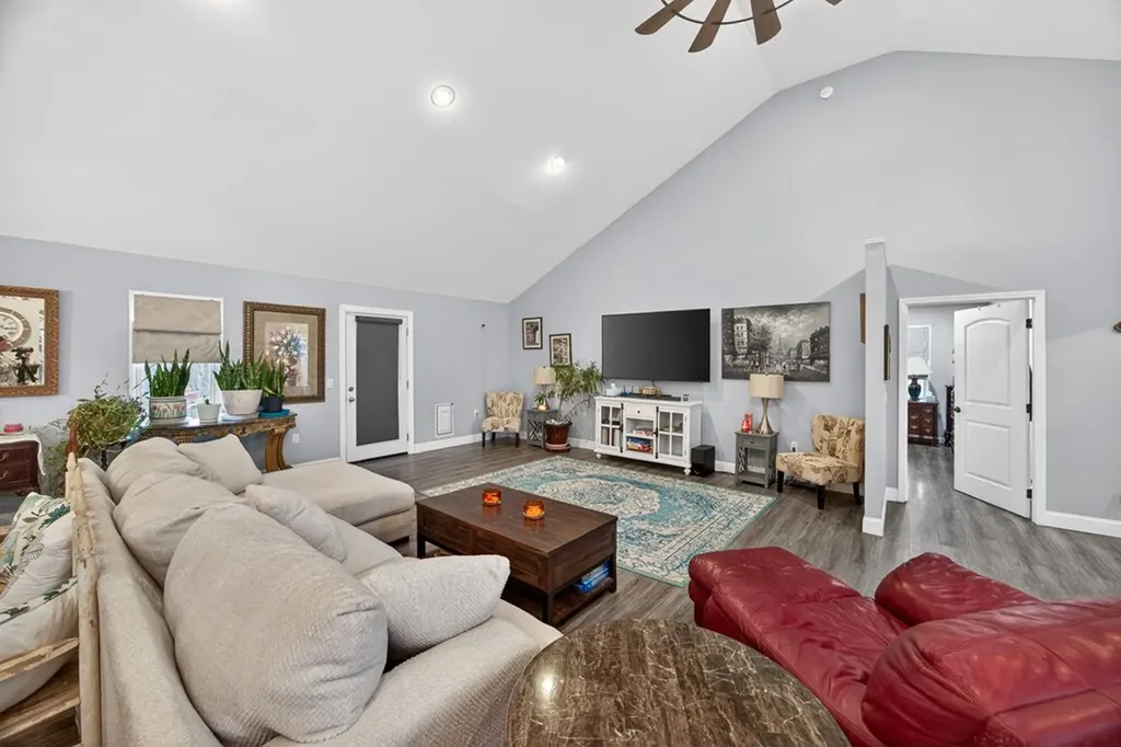 248 Bm Johnson Lane Gainesboro TN 38562