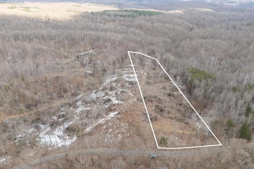 6.24 Ac Hutchins Bend Road Sparta TN 38583