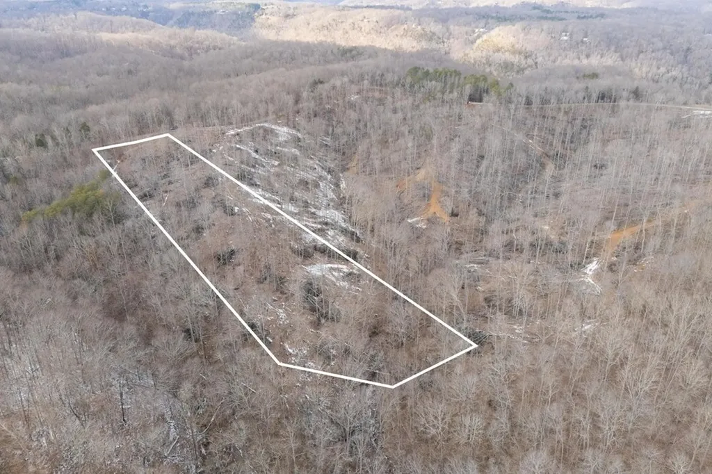 6.24 Ac Hutchins Bend Road Sparta TN 38583