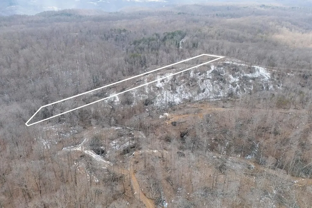 6.24 Ac Hutchins Bend Road Sparta TN 38583