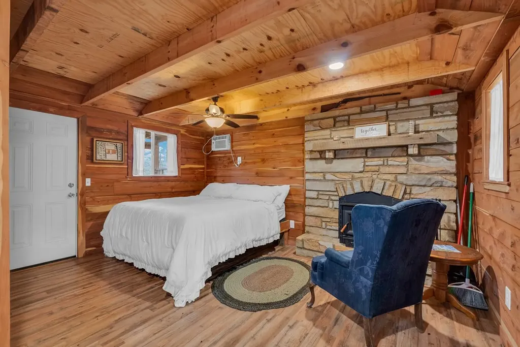 579 Blue Springs Road Sparta TN 38583