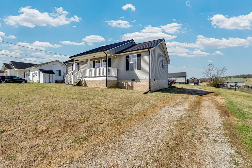 1305 Miriah Drive Mcminnville TN 37110