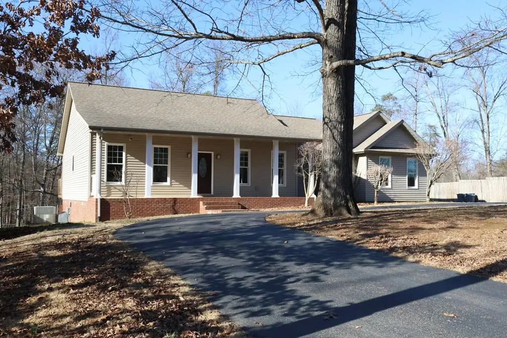 213 Ridgewood Road Cookeville TN 38501