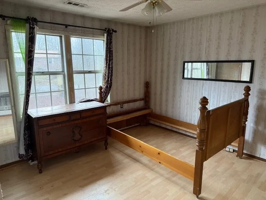 97 Roberts Drive Crossville TN 38571