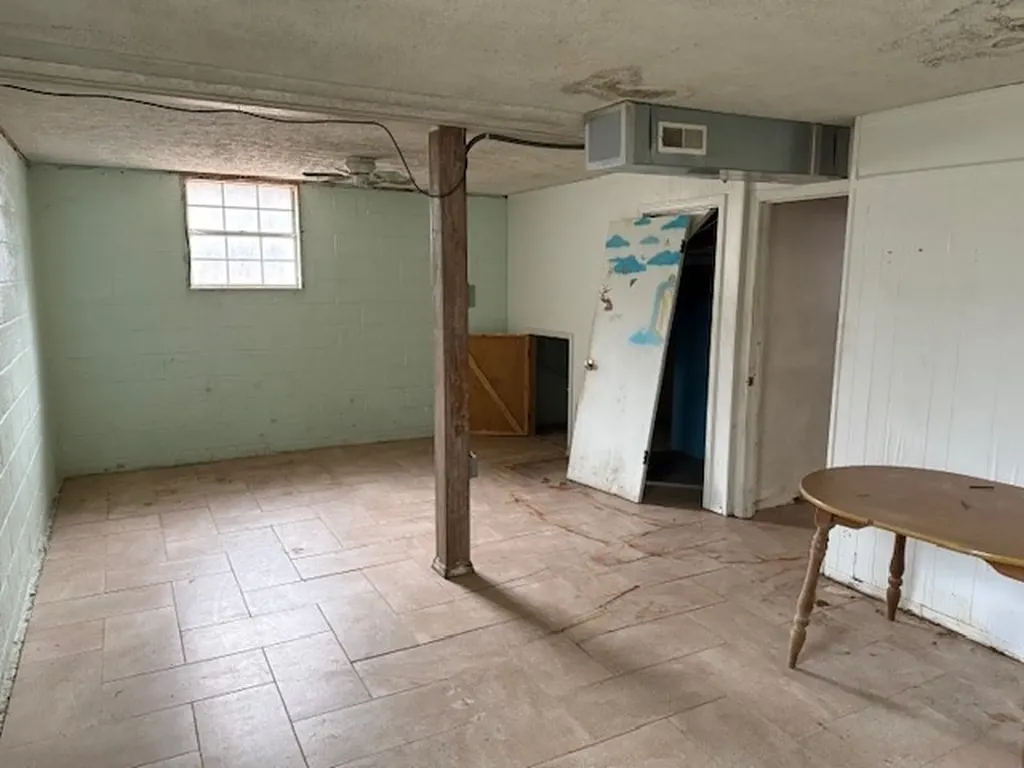 97 Roberts Drive Crossville TN 38571