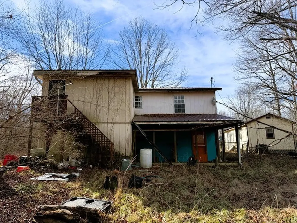 97 Roberts Drive Crossville TN 38571