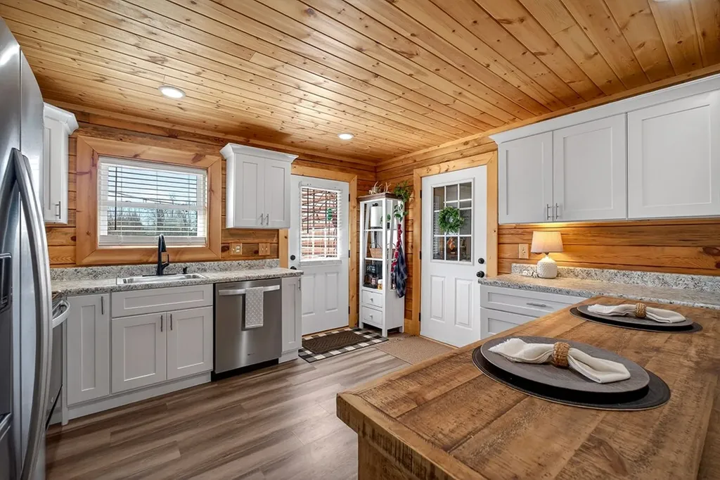 108 Crestview Lane Livingston TN 38570